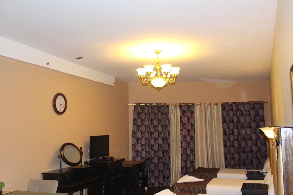 Hafez Hotel Apartments - Al Ras Metro Station Дубай Экстерьер фото