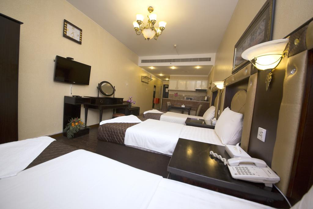 Hafez Hotel Apartments - Al Ras Metro Station Дубай Экстерьер фото